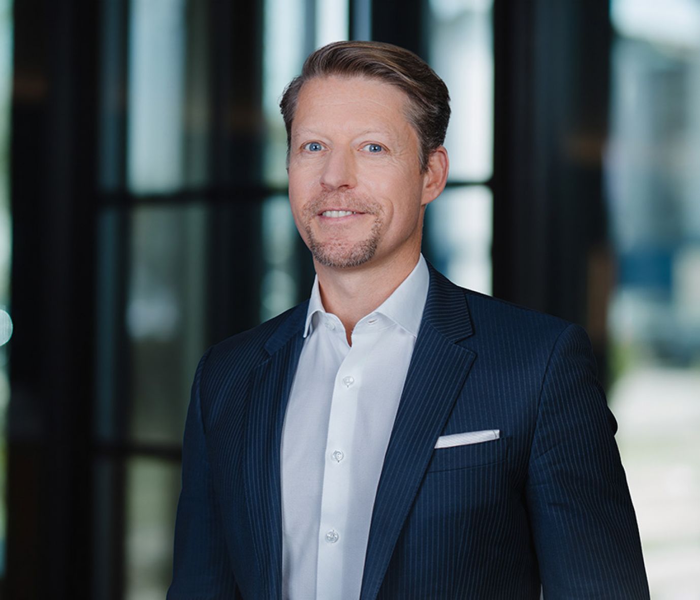 Dr. Joerg Serafimov, Chief Business Officer & Geschäftsführer bei AMW