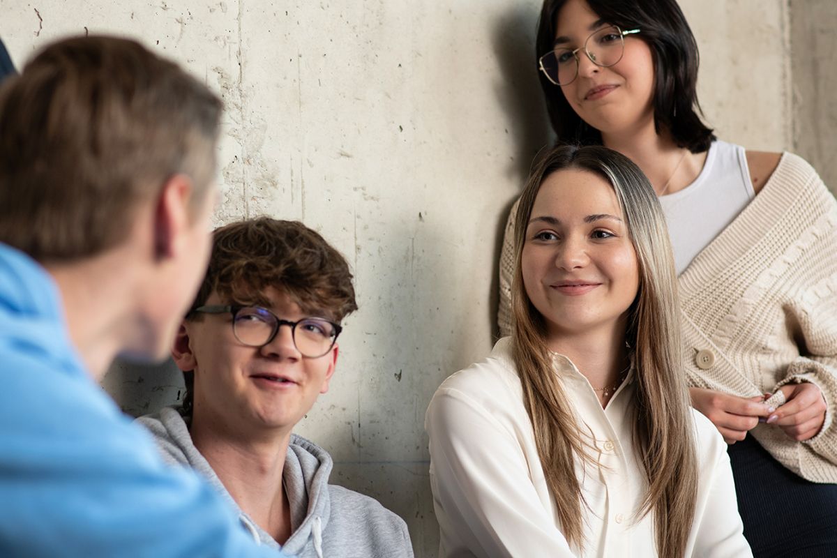 AMW apprentices in conversation